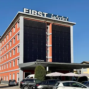 First Malpensa Казе-Нуове