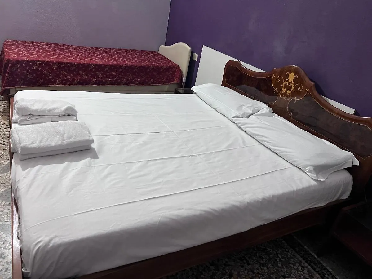 Guesthouse Ava Roma Πανσιόν Ρώμη