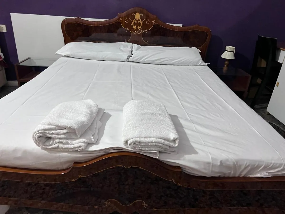 Guesthouse Ava Roma Italy
